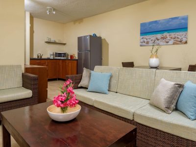 Caraibische zee-Bonaire-Buddy Dive Resort-1-slaapkamer app-leefruimte