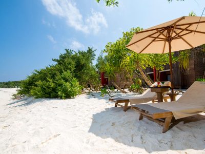 Indische Oceaan-Malediven-The Barefoot Eco Hotel-strand 1