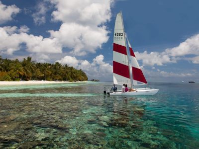 Indische Oceaan-Malediven-Vilamendhoo-Catamaran