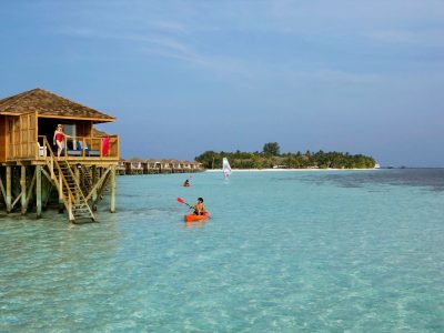 Indische Oceaan-Malediven-Vilamendhoo-Jacuzzi Water Villa